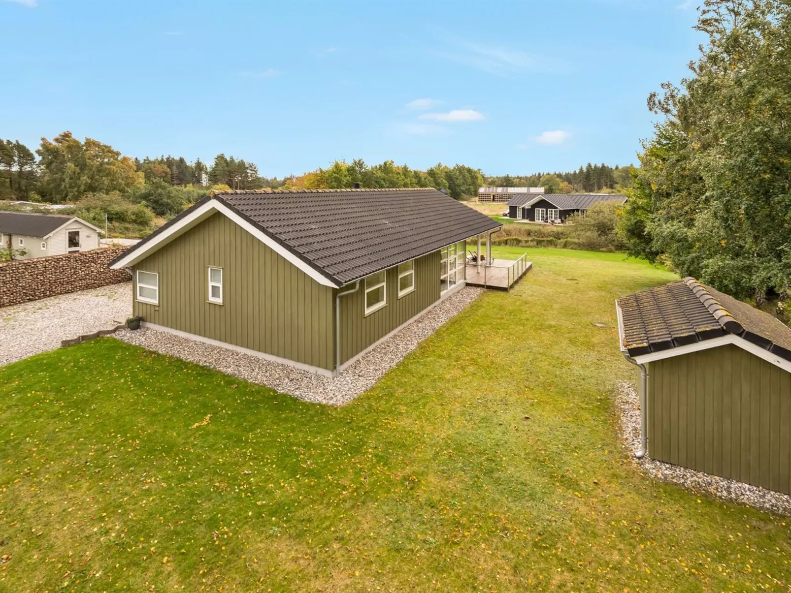 "Henninge" - 300m from the sea-Buiten