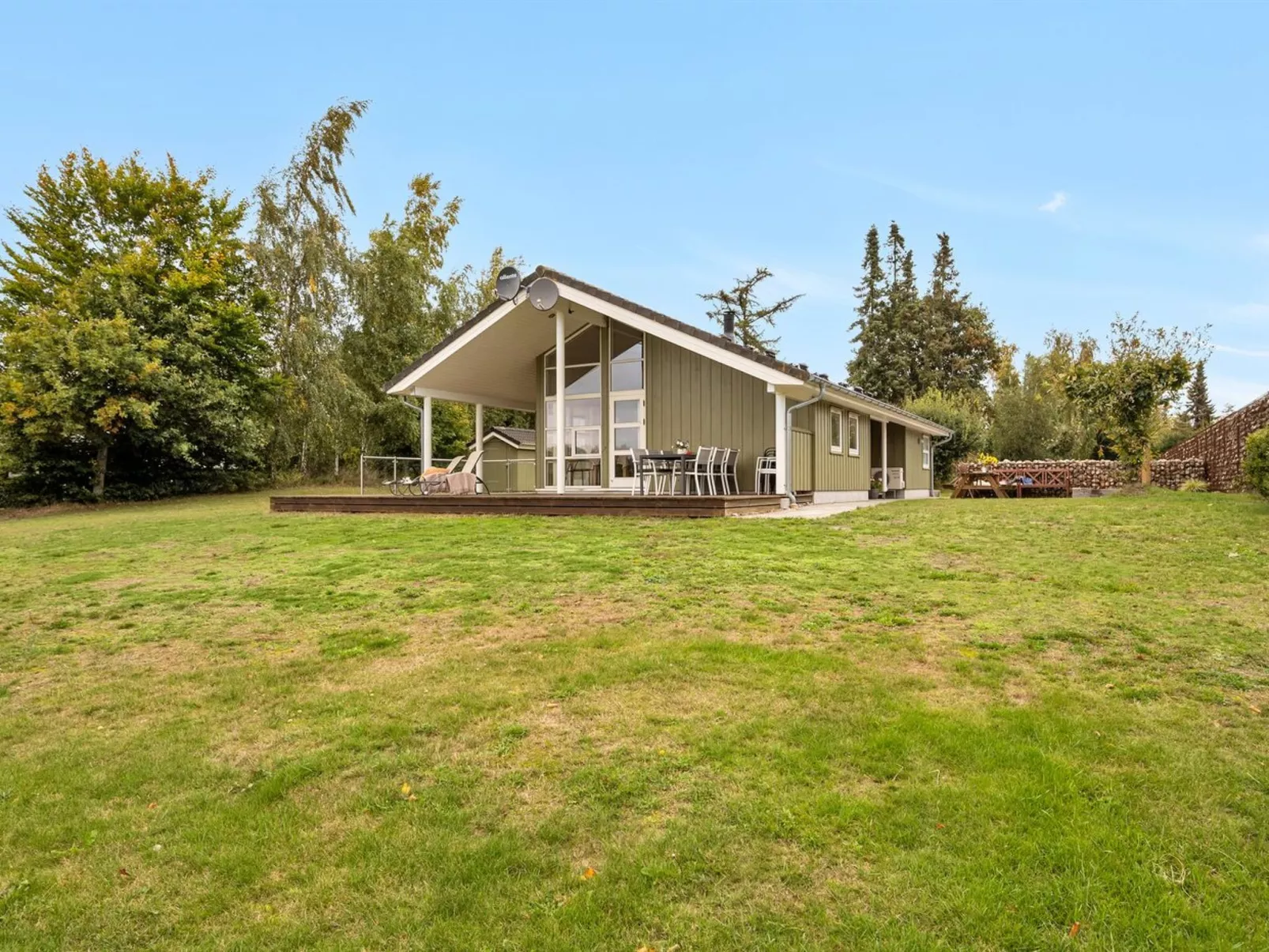 "Henninge" - 300m from the sea-Buiten