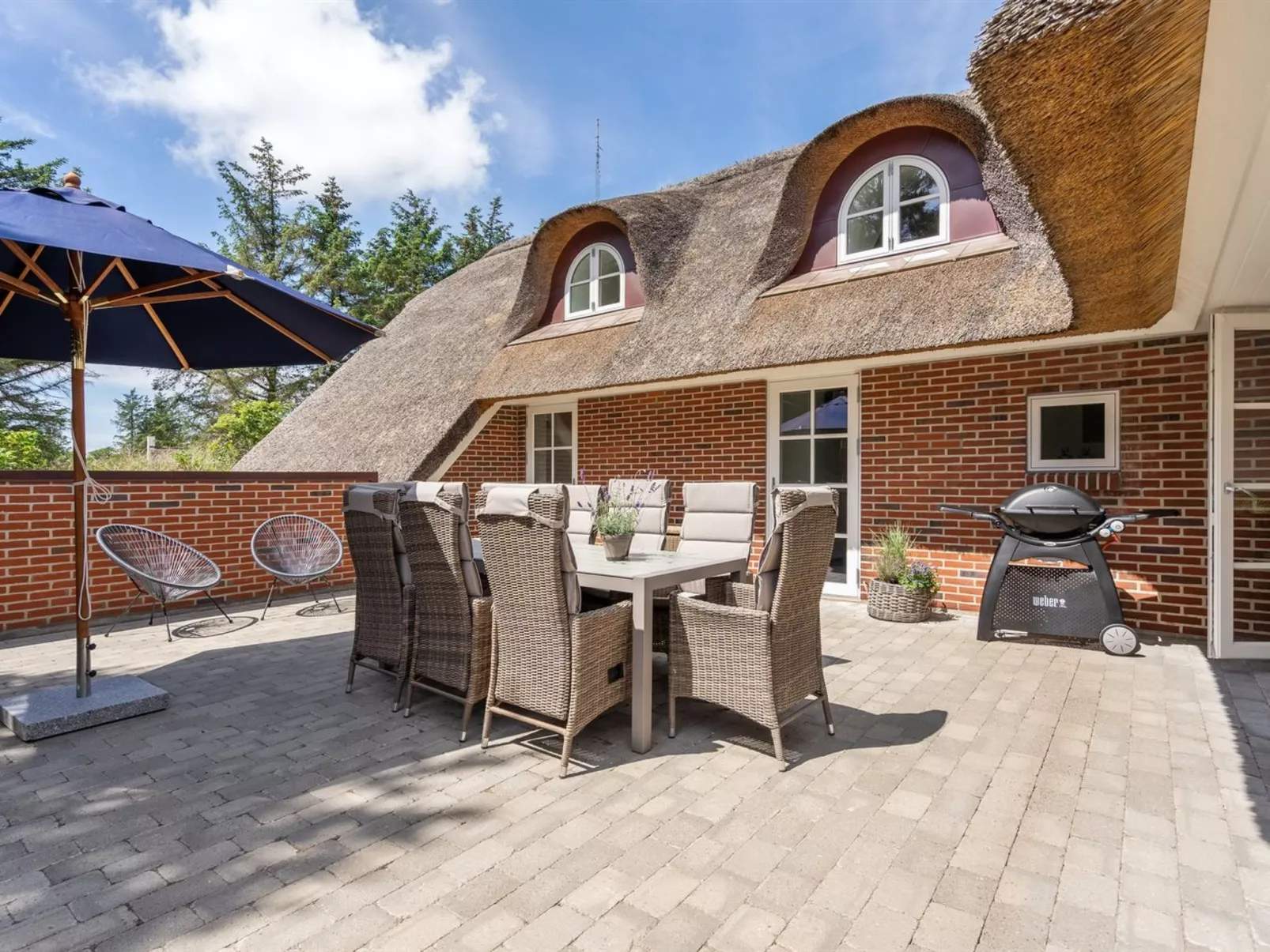 "Sholeh" - 2.5km from the sea in Western Jutland-Buiten