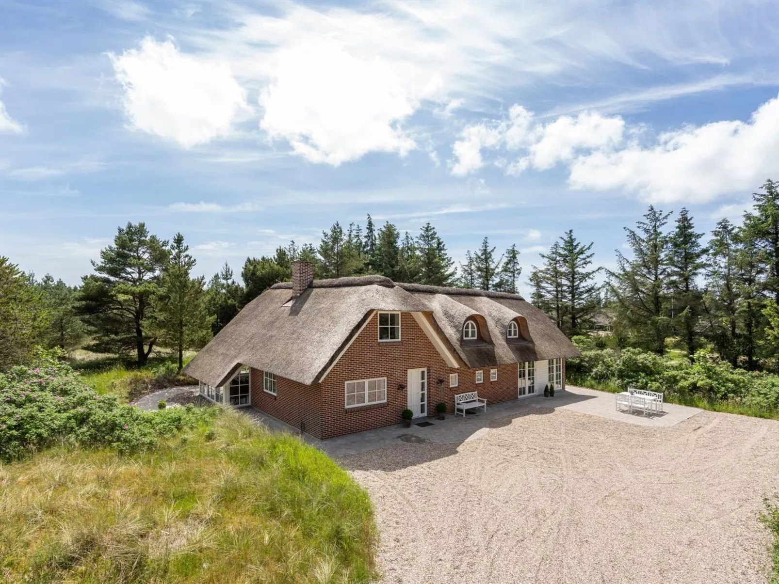 "Sholeh" - 2.5km from the sea in Western Jutland-Buiten