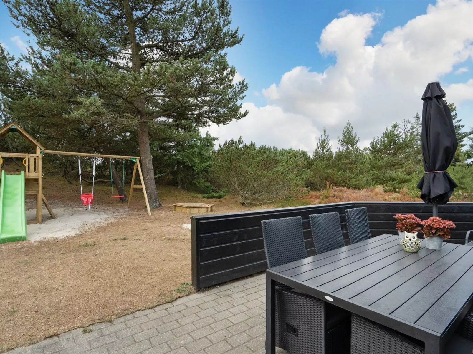 "Tule" - 1.2km from the sea-Buiten