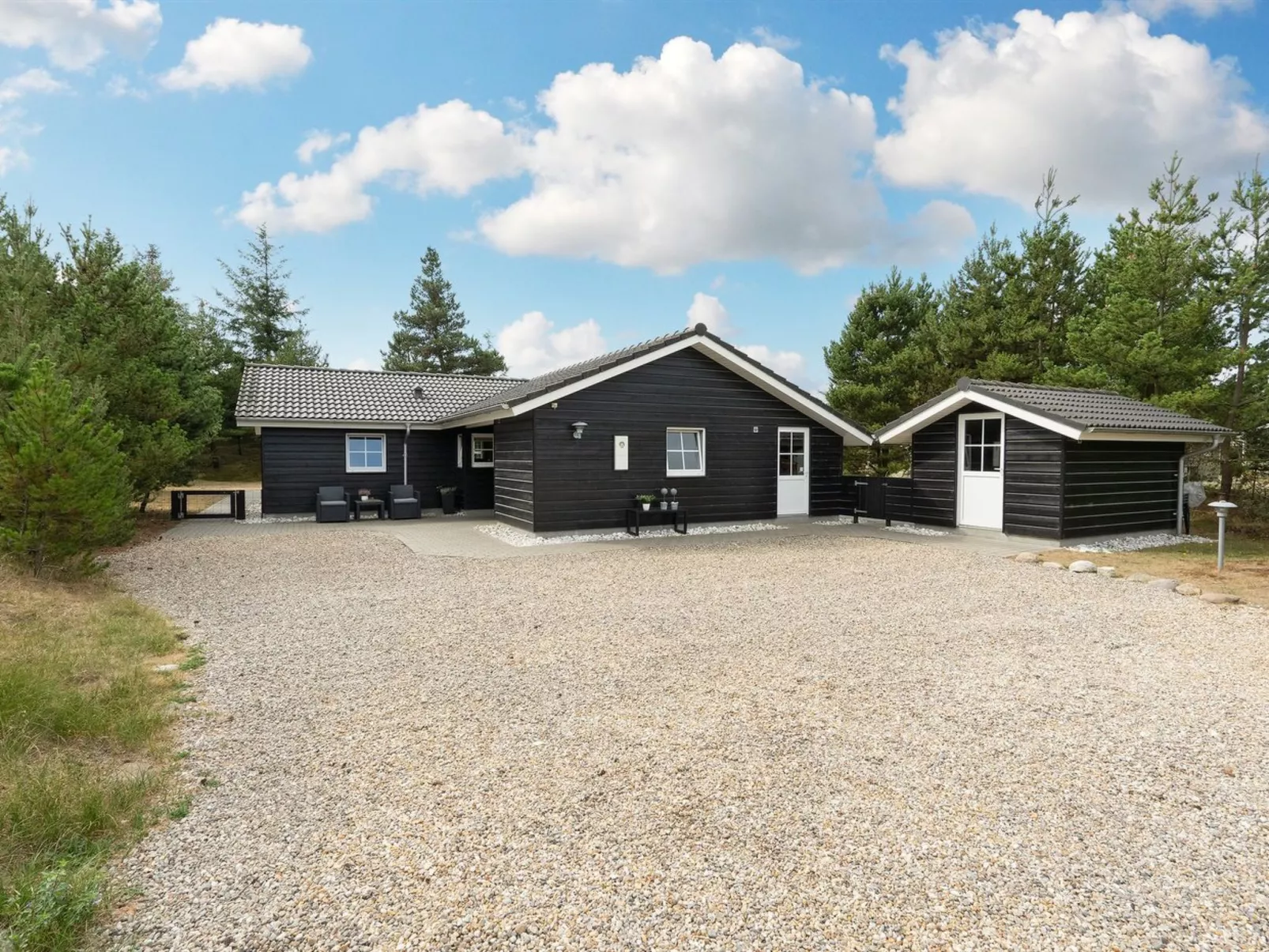 "Tule" - 1.2km from the sea-Buiten