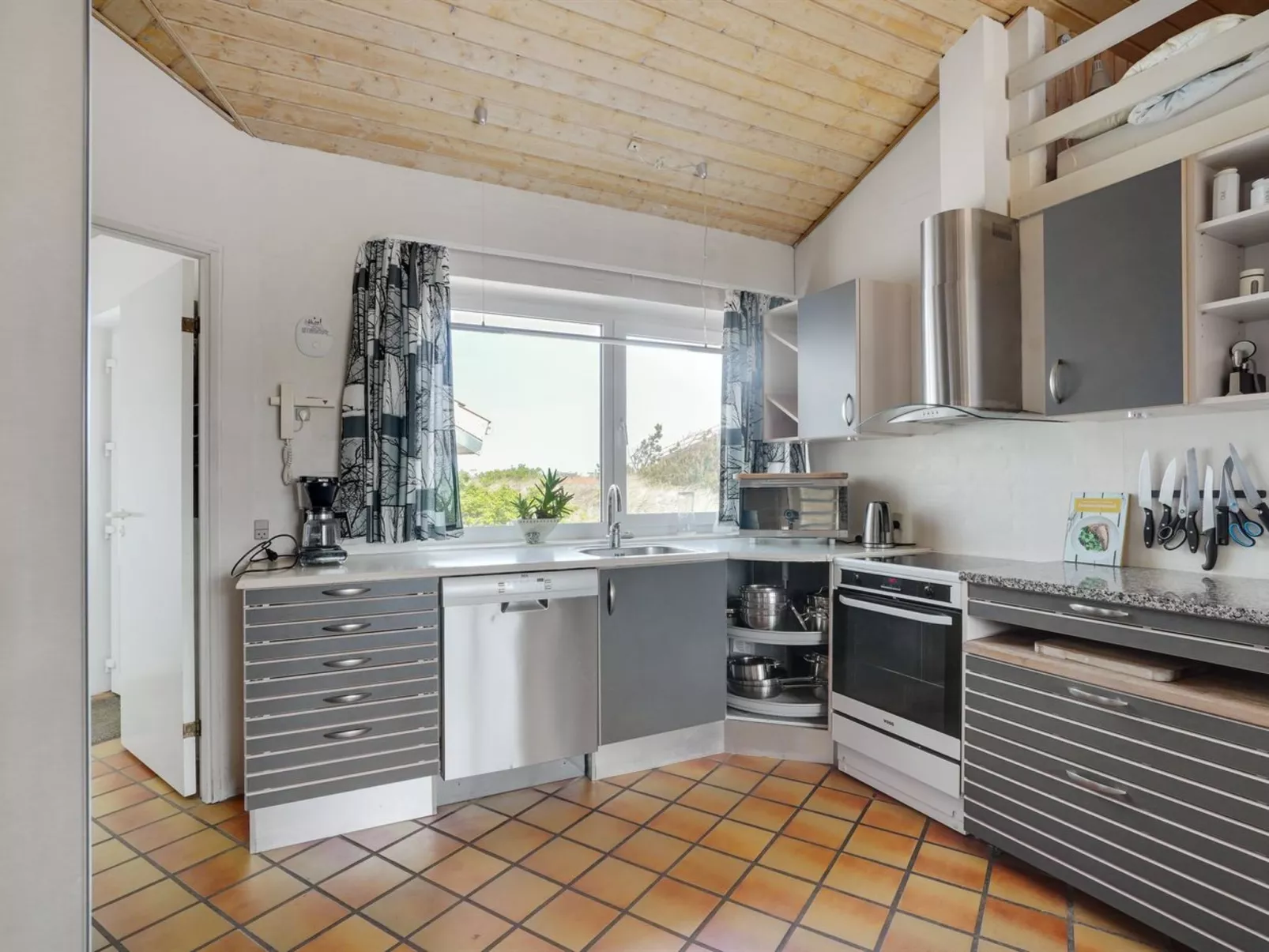 "Palli" - 600m from the sea-Binnen