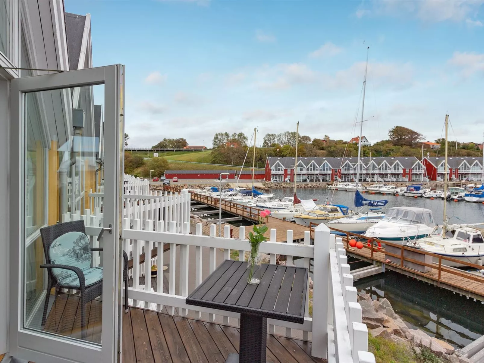 "Fridhild" - 10m from the sea-Buiten