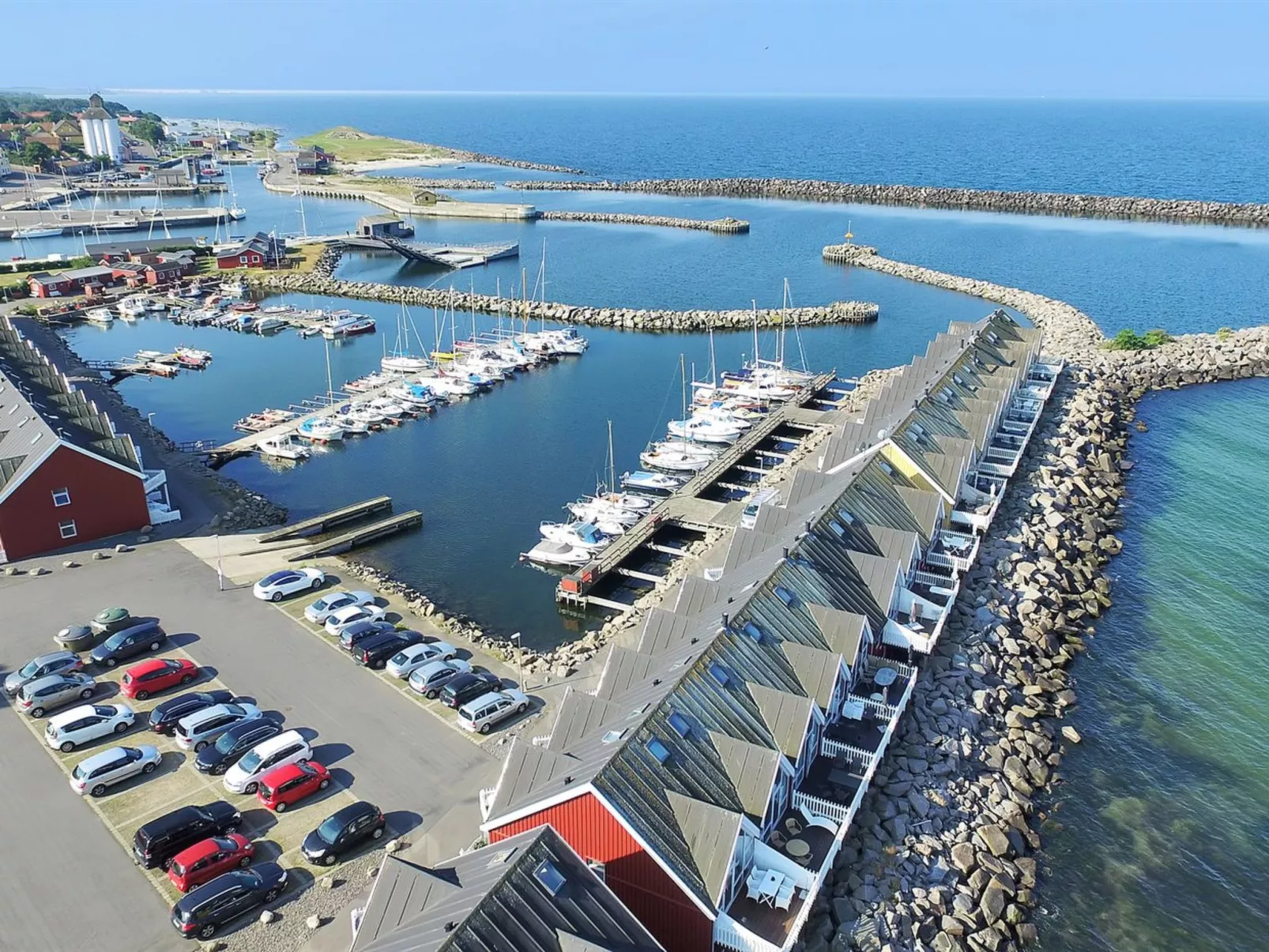 "Fridhild" - 10m from the sea-Binnen