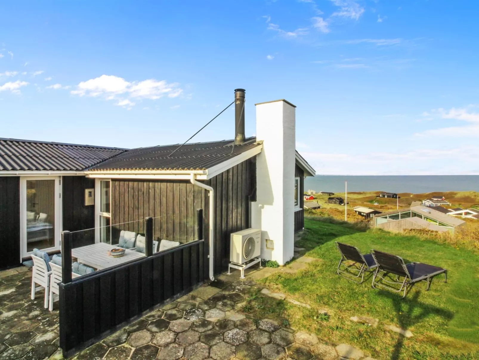 "Edlef" - 279m from the sea-Buiten