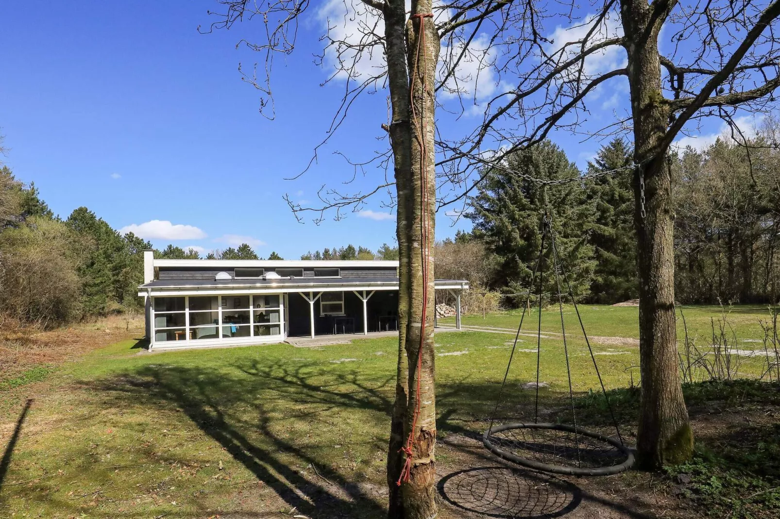 Prachtig vakantiehuis in Hals met zwembad-Buitenlucht