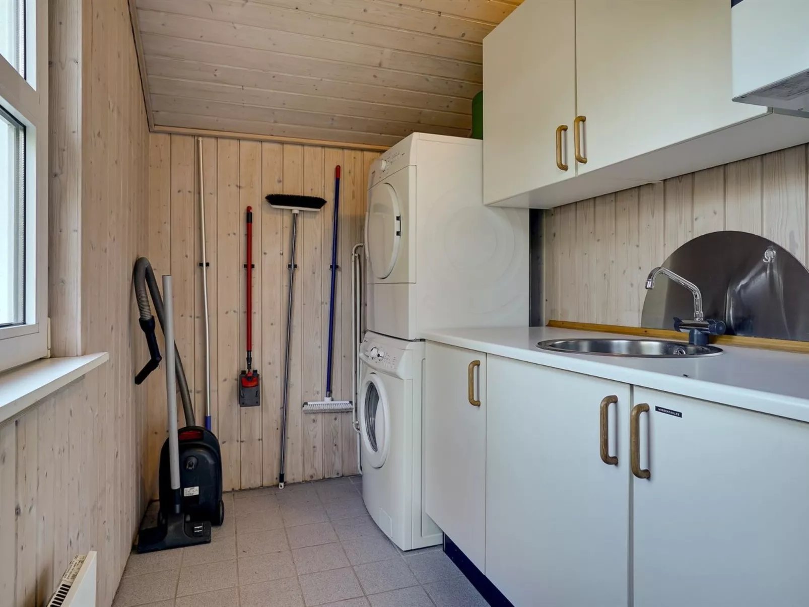 "Karitte" - 5km from the sea-Binnen