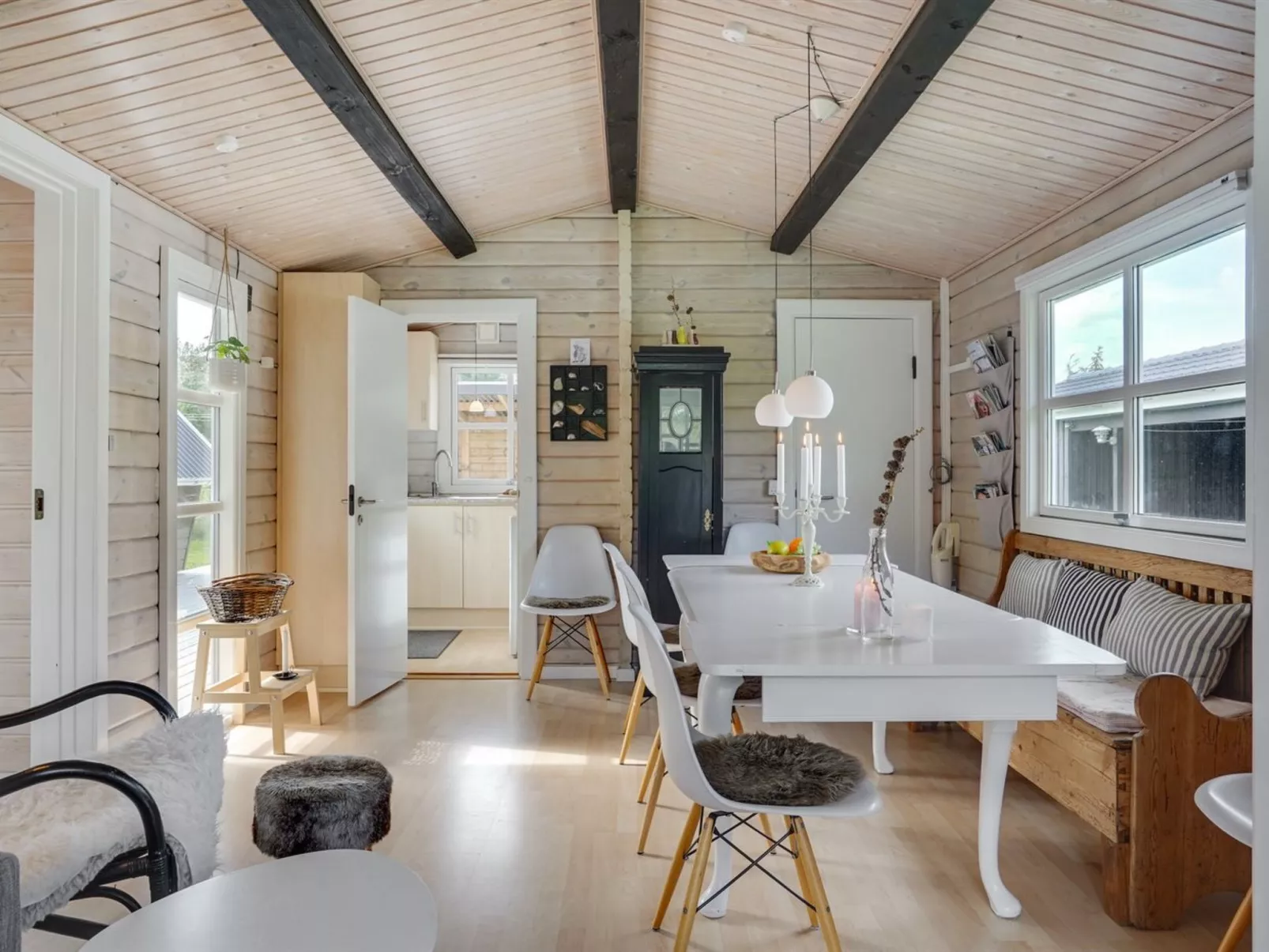 "Botwith" - 400m from the sea-Binnen