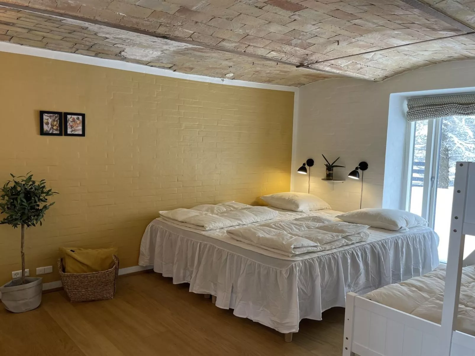 "Thilo" - 2.3km from the sea-Binnen