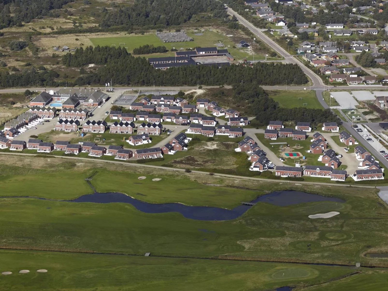 "Tellervo" - 2.4km from the sea-Binnen
