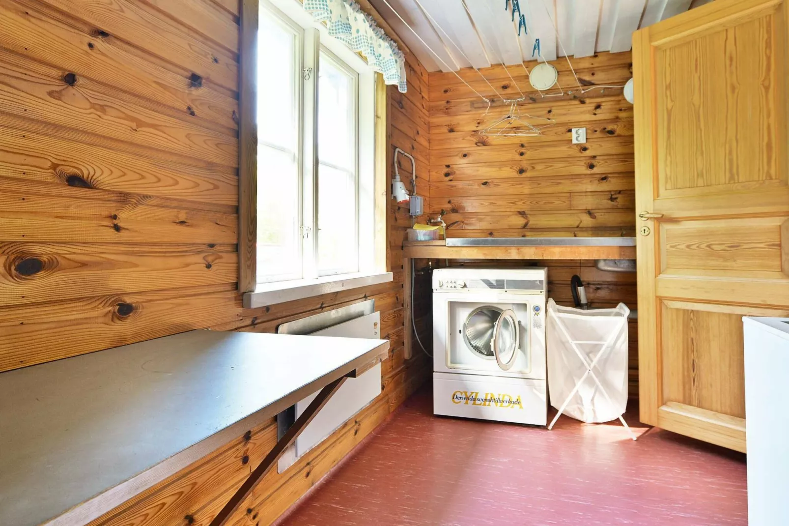 8 persoons vakantie huis in LÖNSBODA-By Traum-Binnen