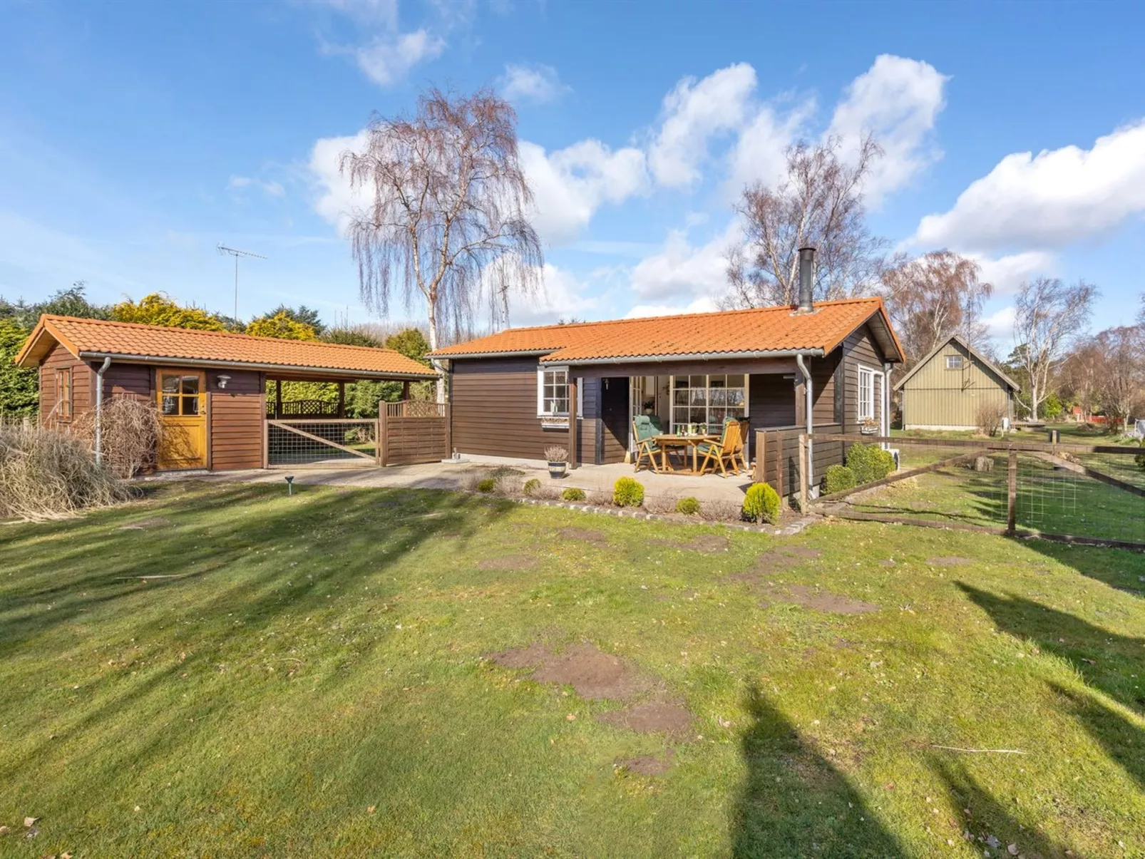 "Undis" - 660m from the sea-Buiten
