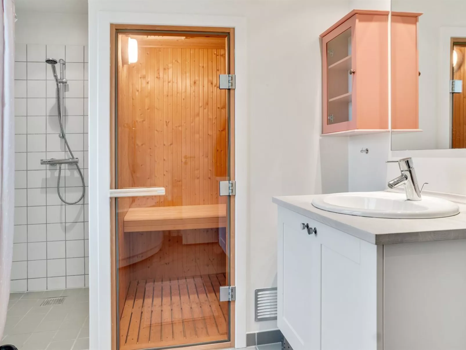 "Albine" - 300m from the sea in Lolland, Falster and Mon-Binnen