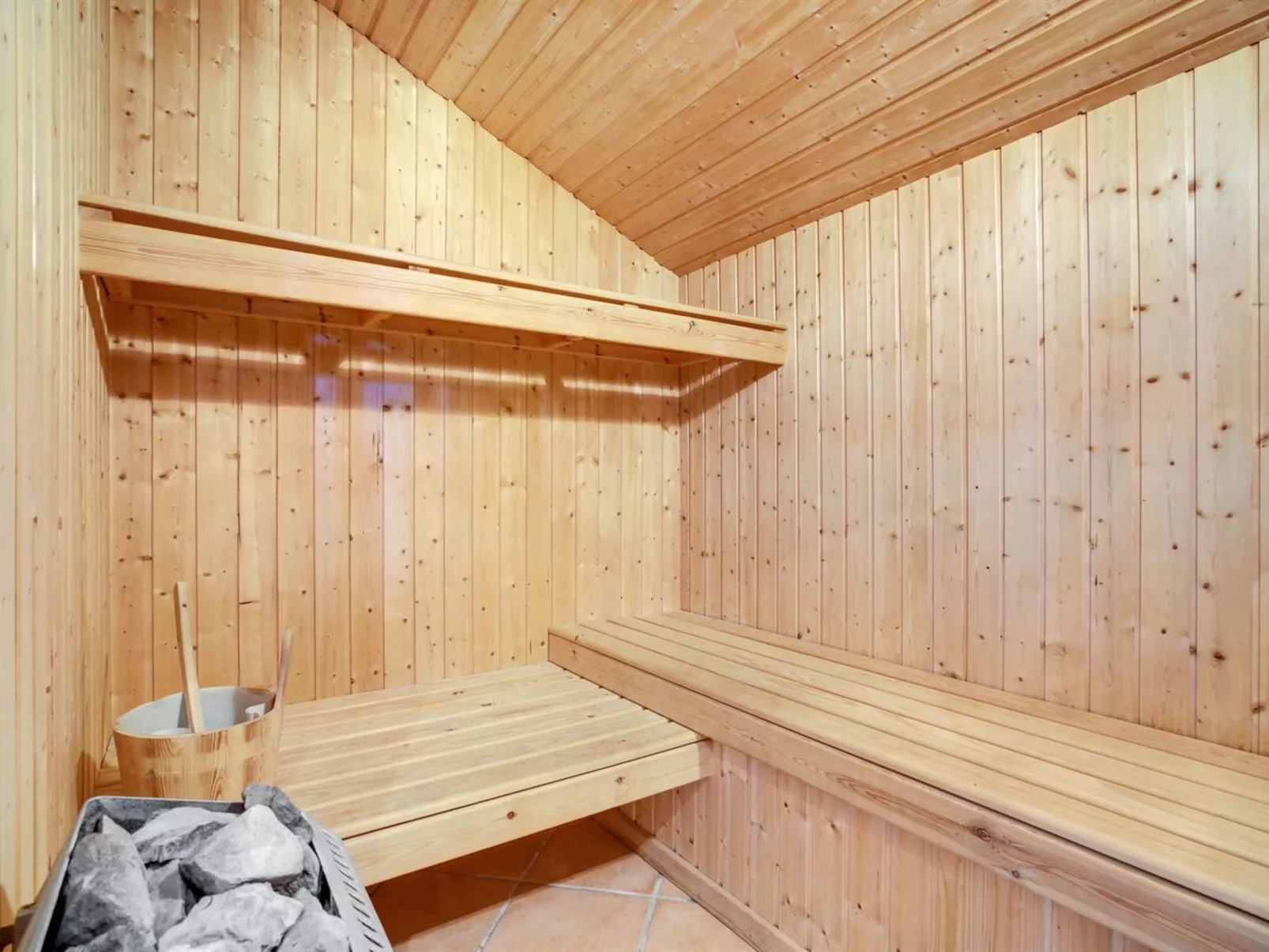 "Winder" - 1.3km from the sea-Binnen