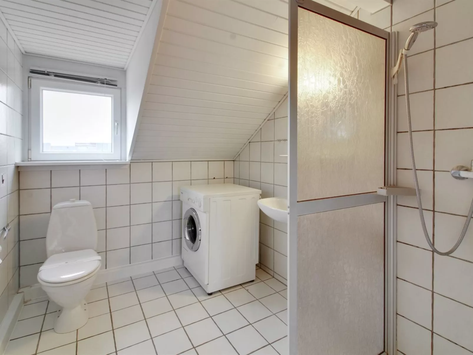 "Mirija" - 2.3km from the sea-Binnen