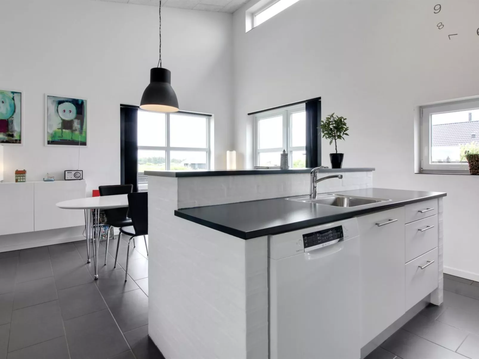 "Saimi" - 400m from the sea-Buiten
