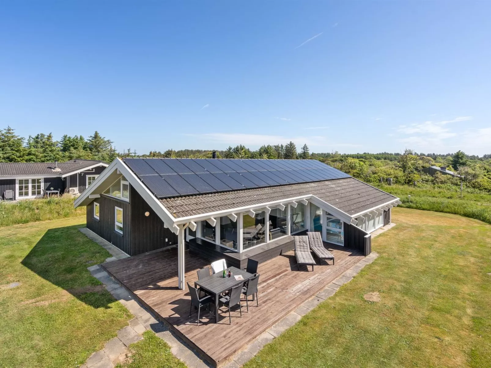 "Serine" - 800m from the sea-Buiten