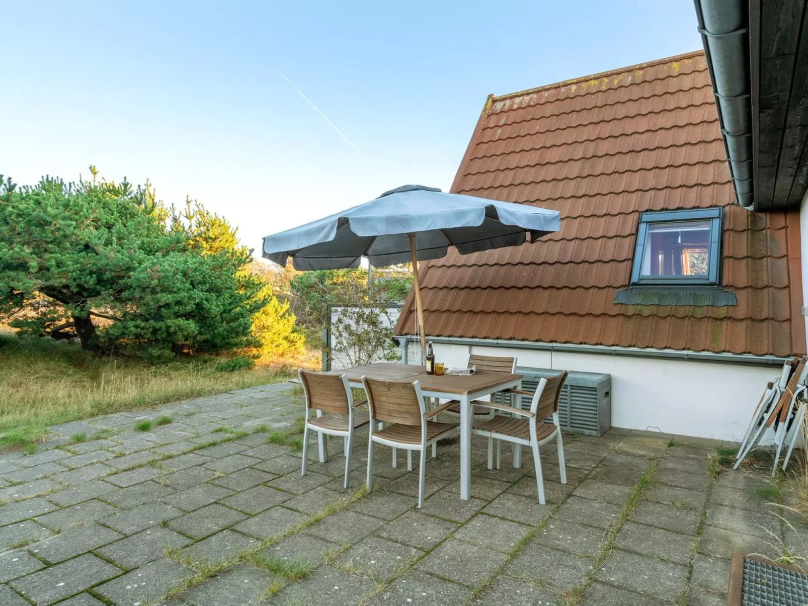 "Ariana" - 150m from the sea-Buiten