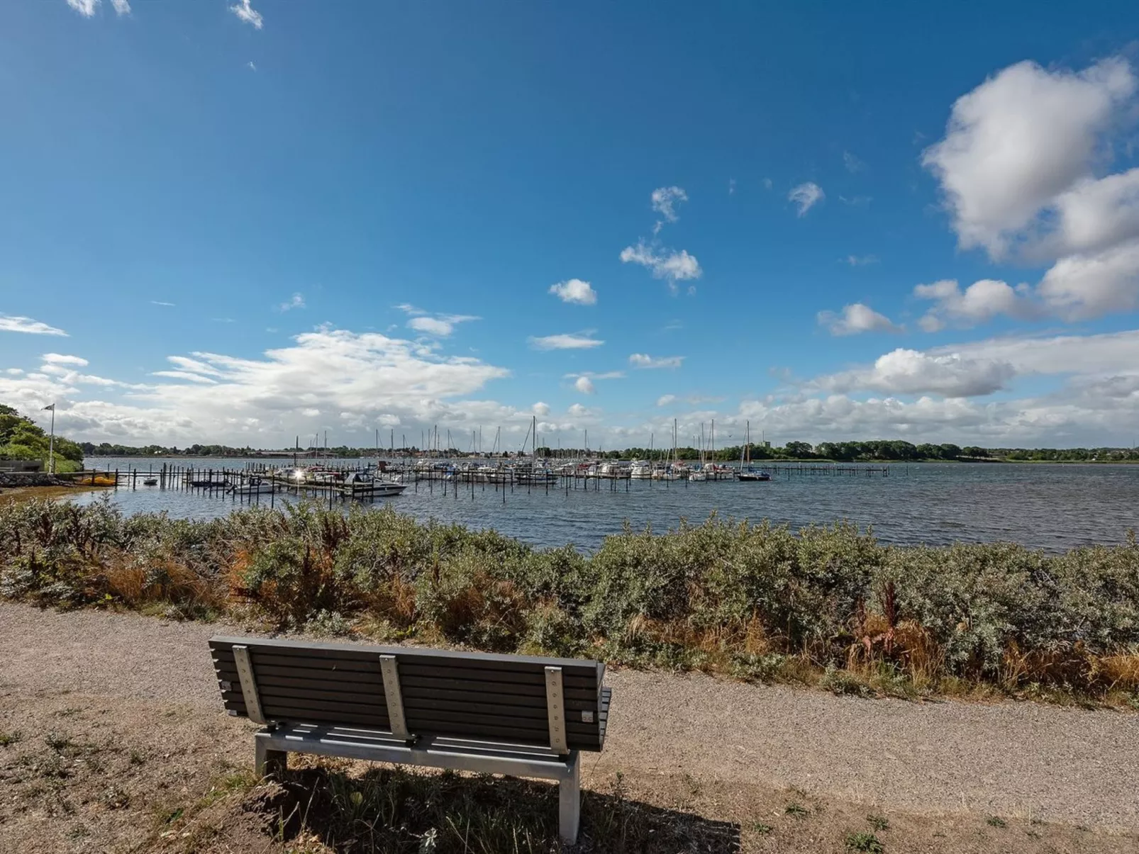 "Fausta" - 150m to the inlet-Buiten