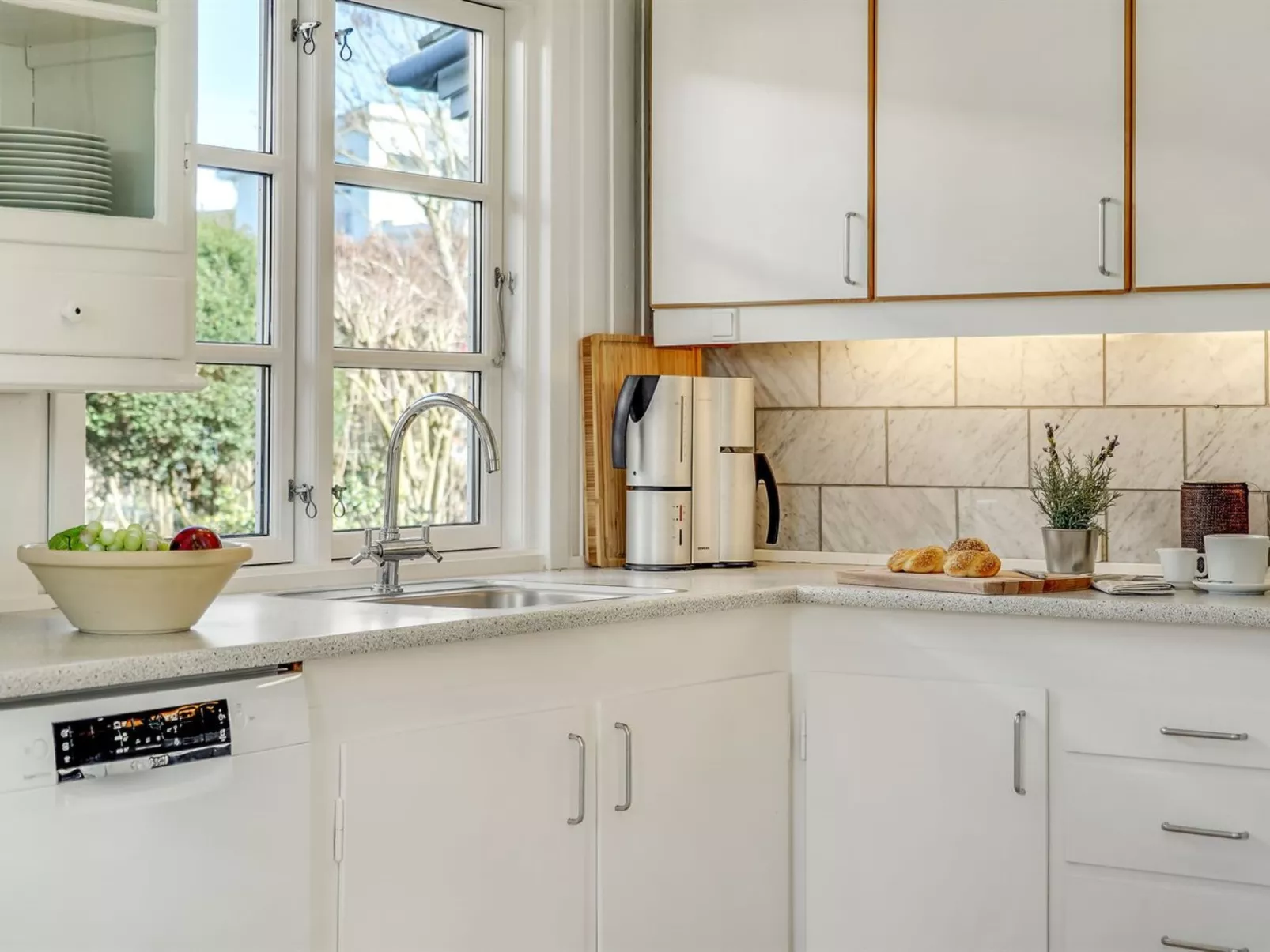 "Ghita" - 1.2km from the sea-Binnen