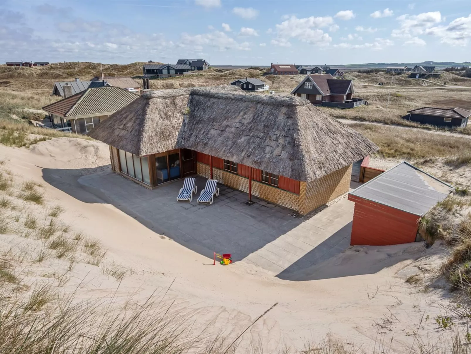 "Zora" - 100m from the sea-Buiten