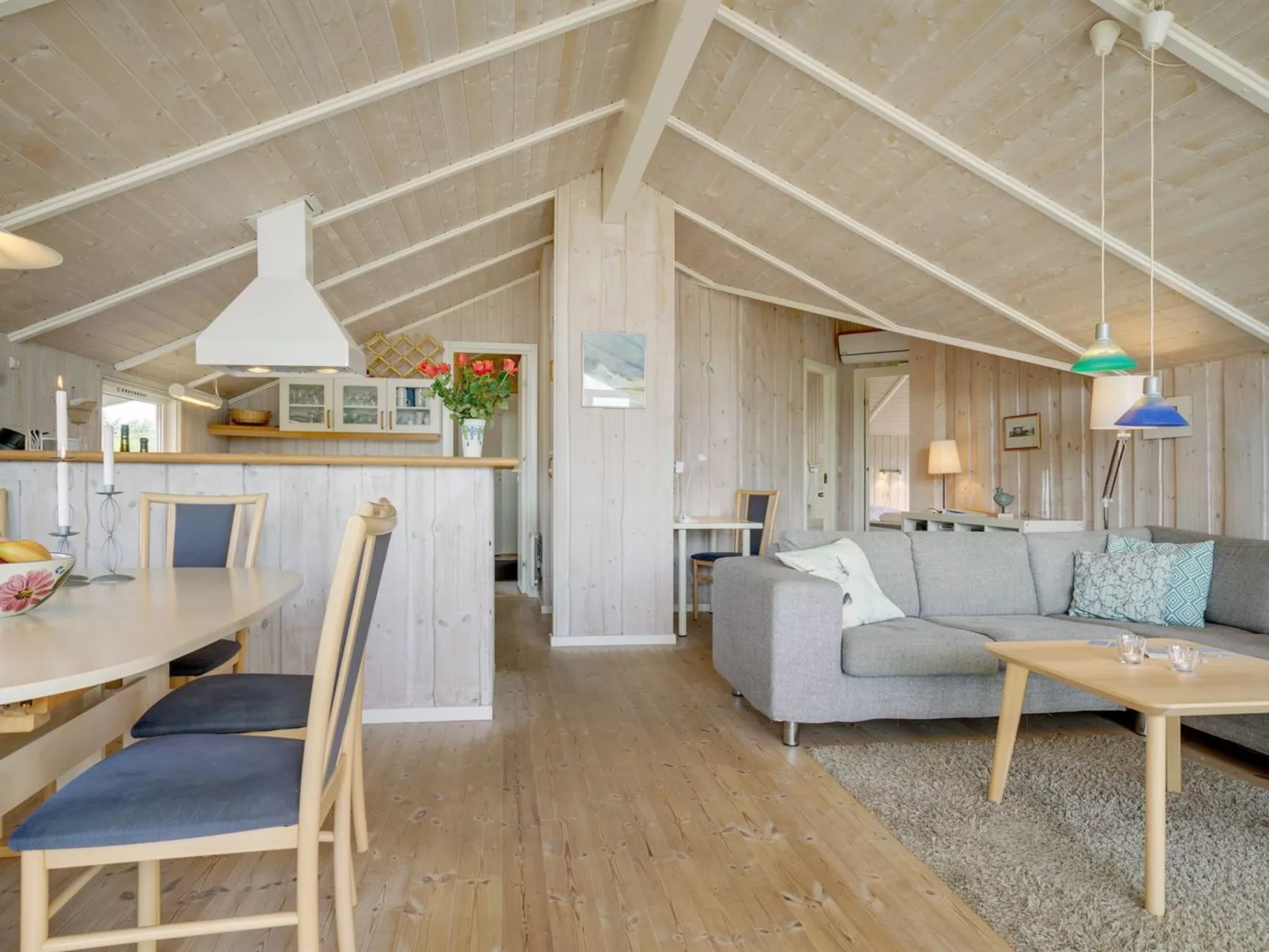 "Eddi" - 550m from the sea-Binnen