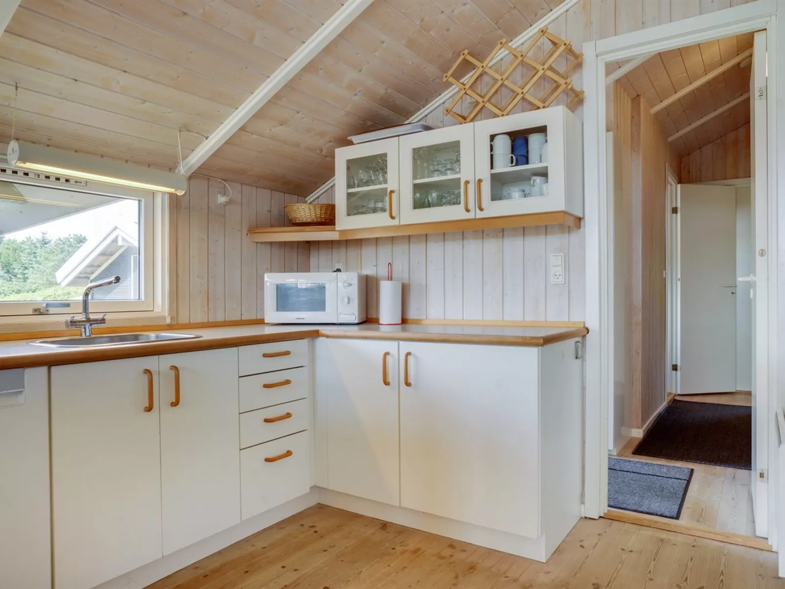 "Eddi" - 550m from the sea-Binnen