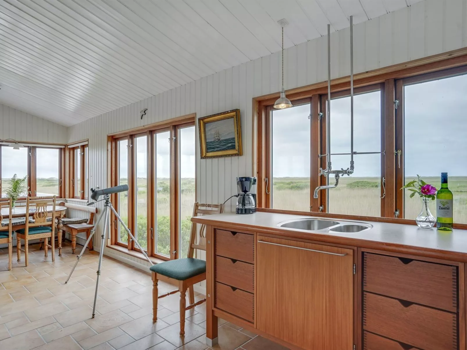 "Sybilla" - 700m from the sea-Binnen