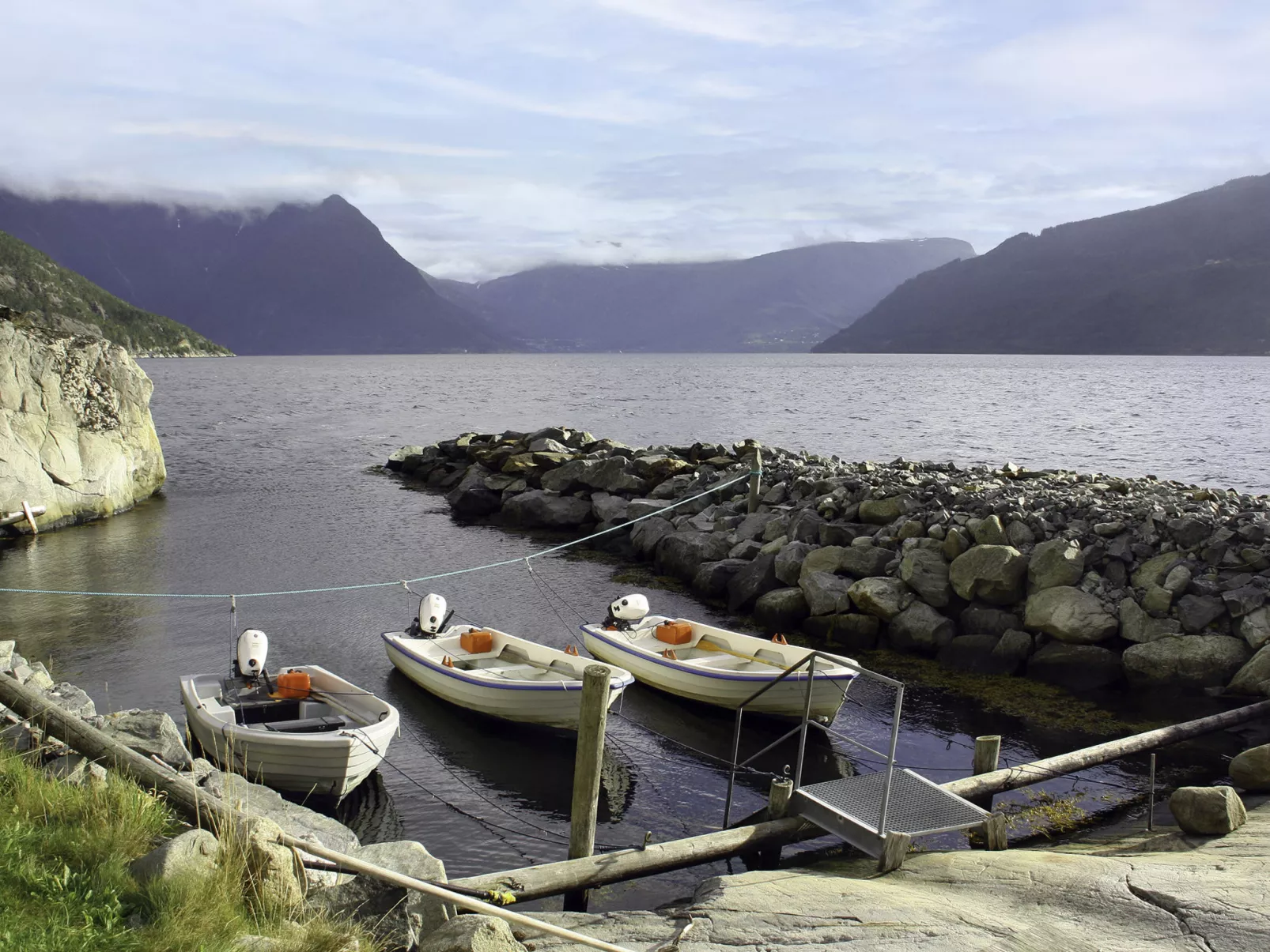 Hardangerrorbu-Buiten