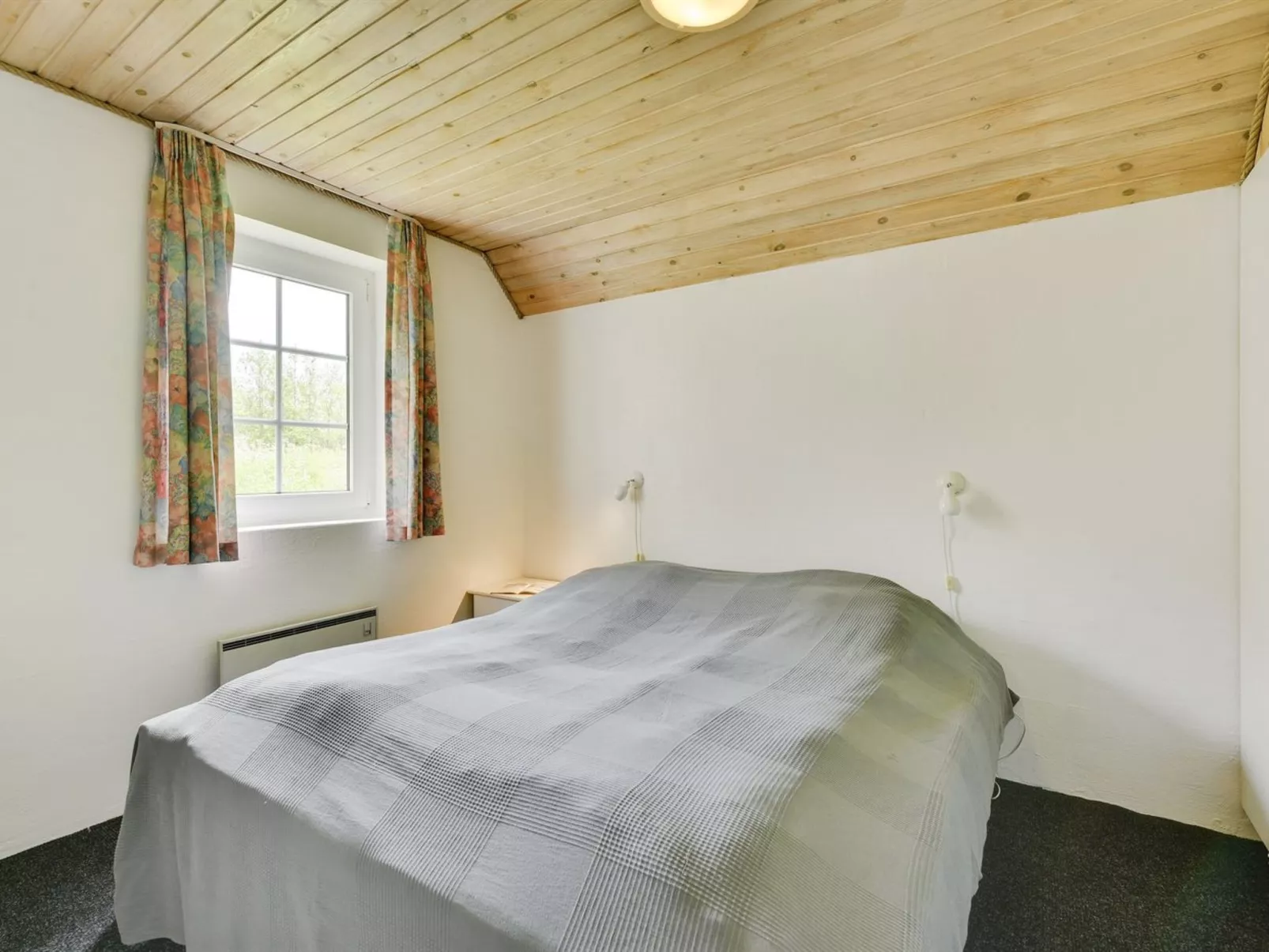 "Thana" - 1.4km from the sea-Binnen