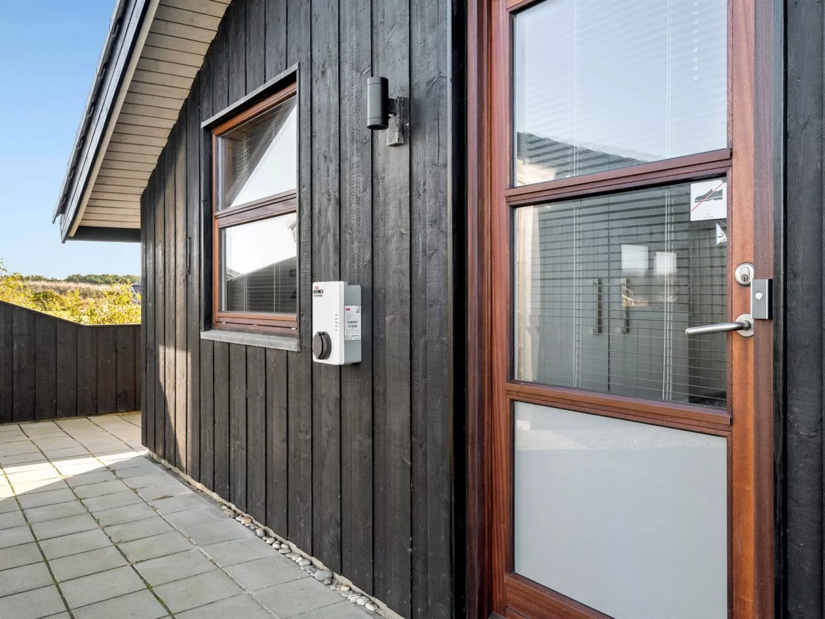 "Finna" - 1km from the sea-Buiten