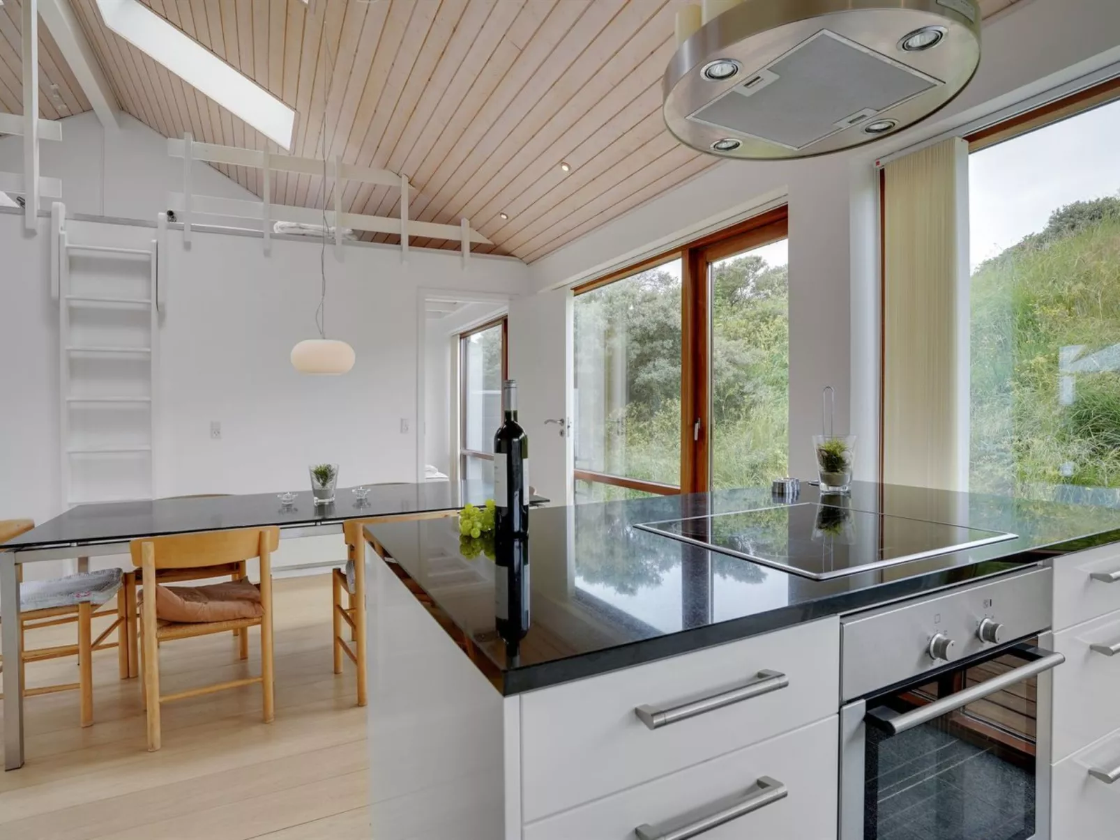 "Elara" - 200m from the sea-Buiten