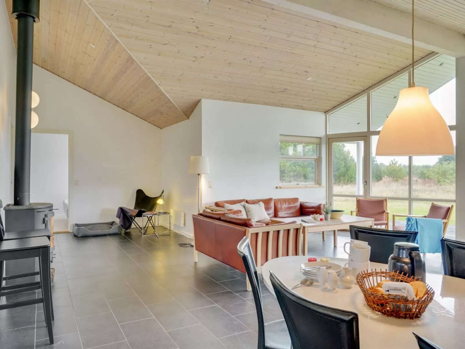 "Sulki" - 3.5km from the sea-Binnen