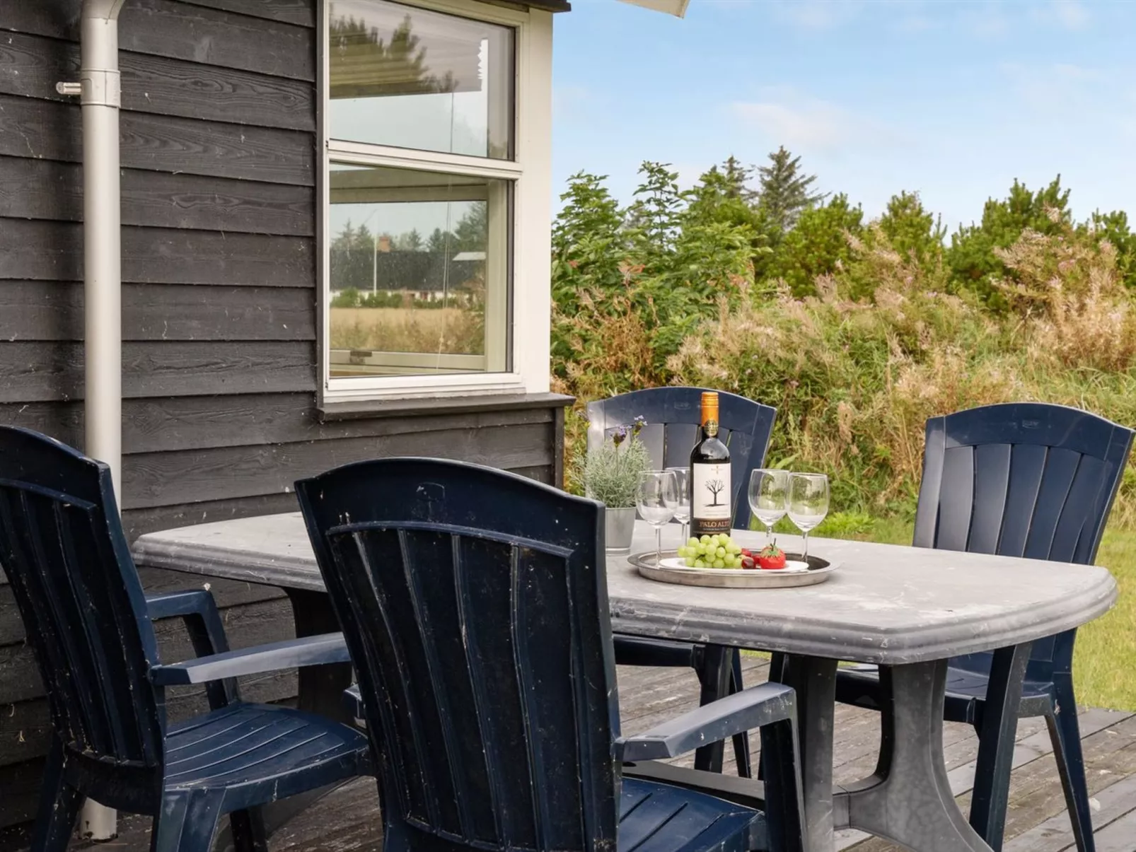 "Sulki" - 3.5km from the sea-Buiten