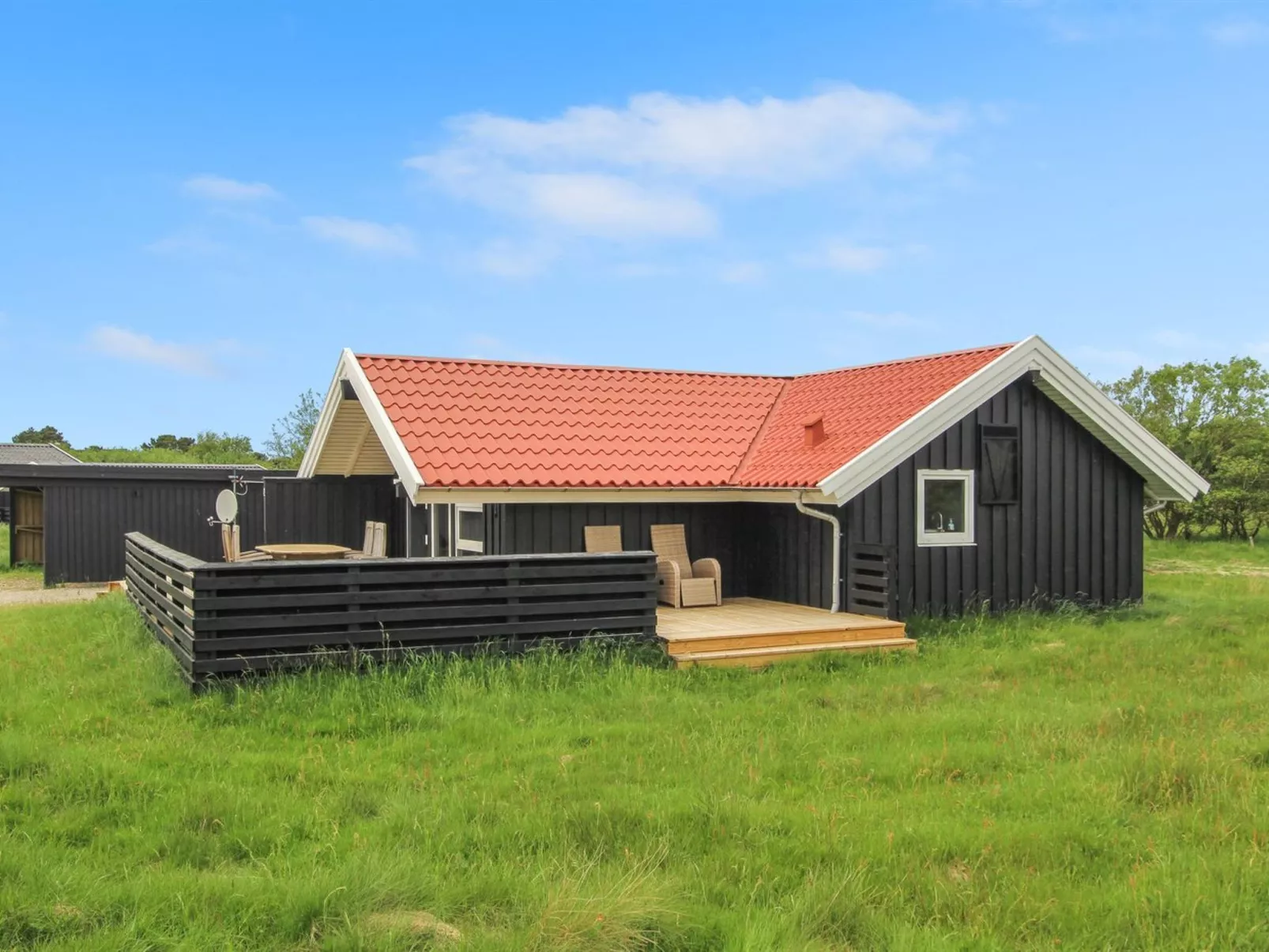 "Skyler" - 1km from the sea-Binnen