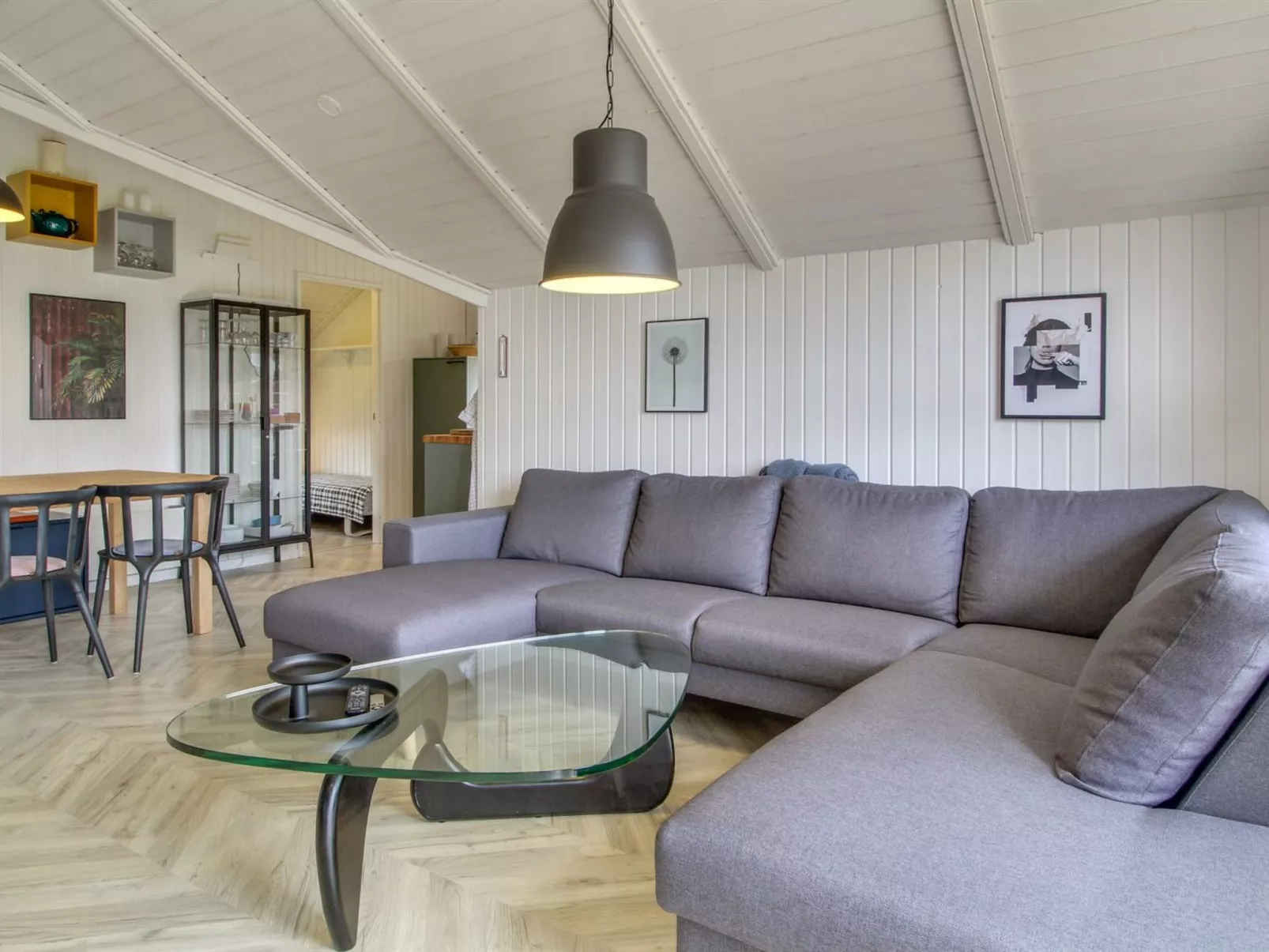 "Skyler" - 1km from the sea-Binnen