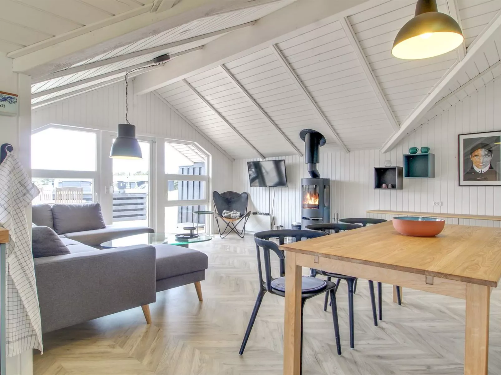 "Skyler" - 1km from the sea-Buiten