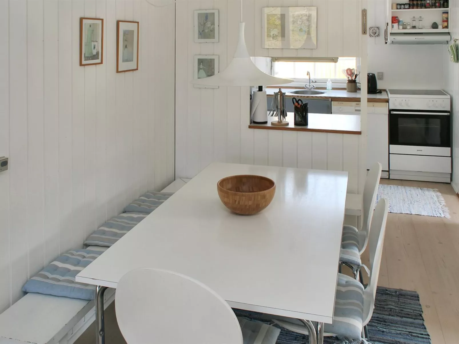 "Esa" - 500m from the sea-Binnen
