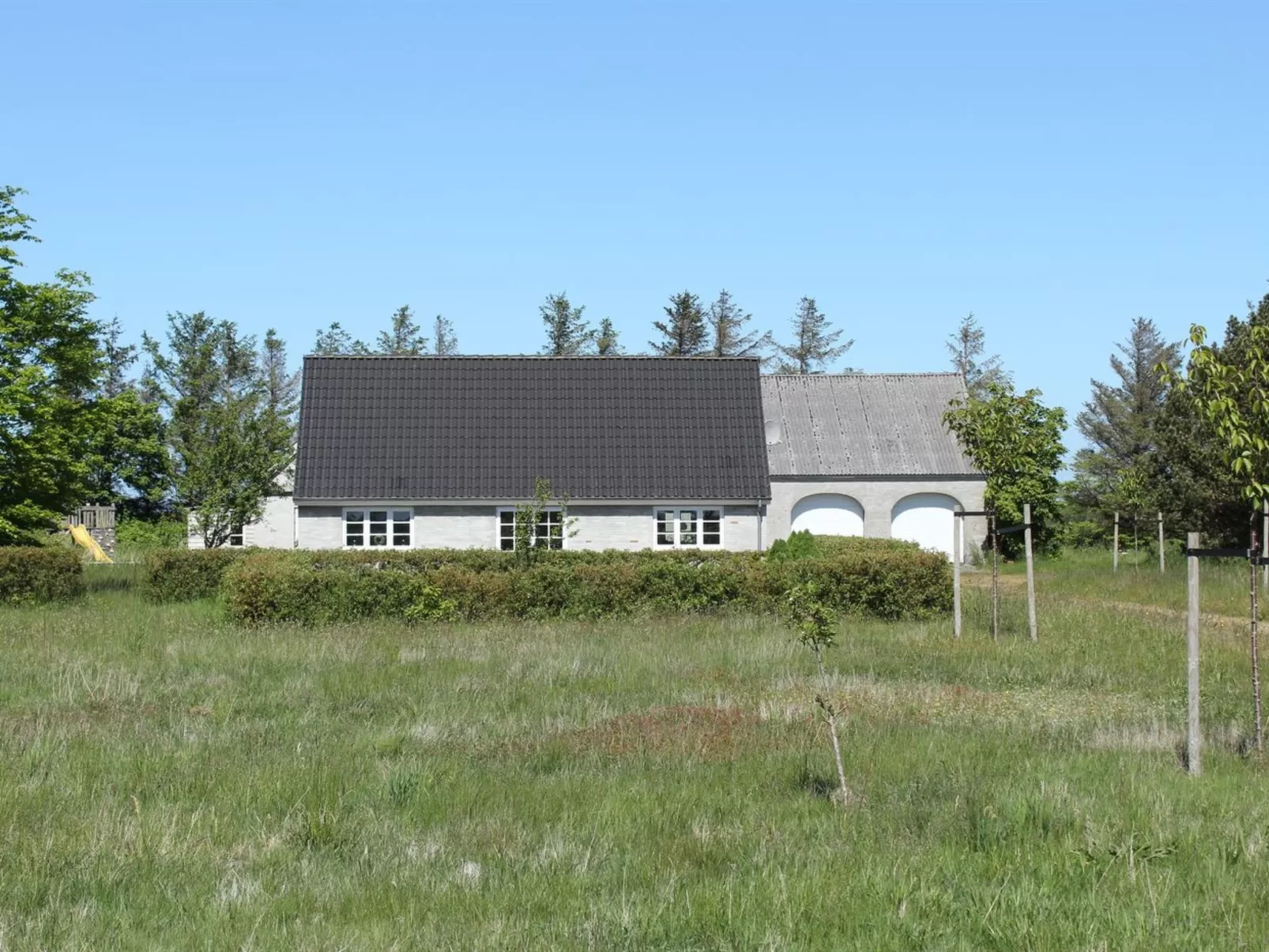 "Merrit" - 4.6km to the inlet-Buiten