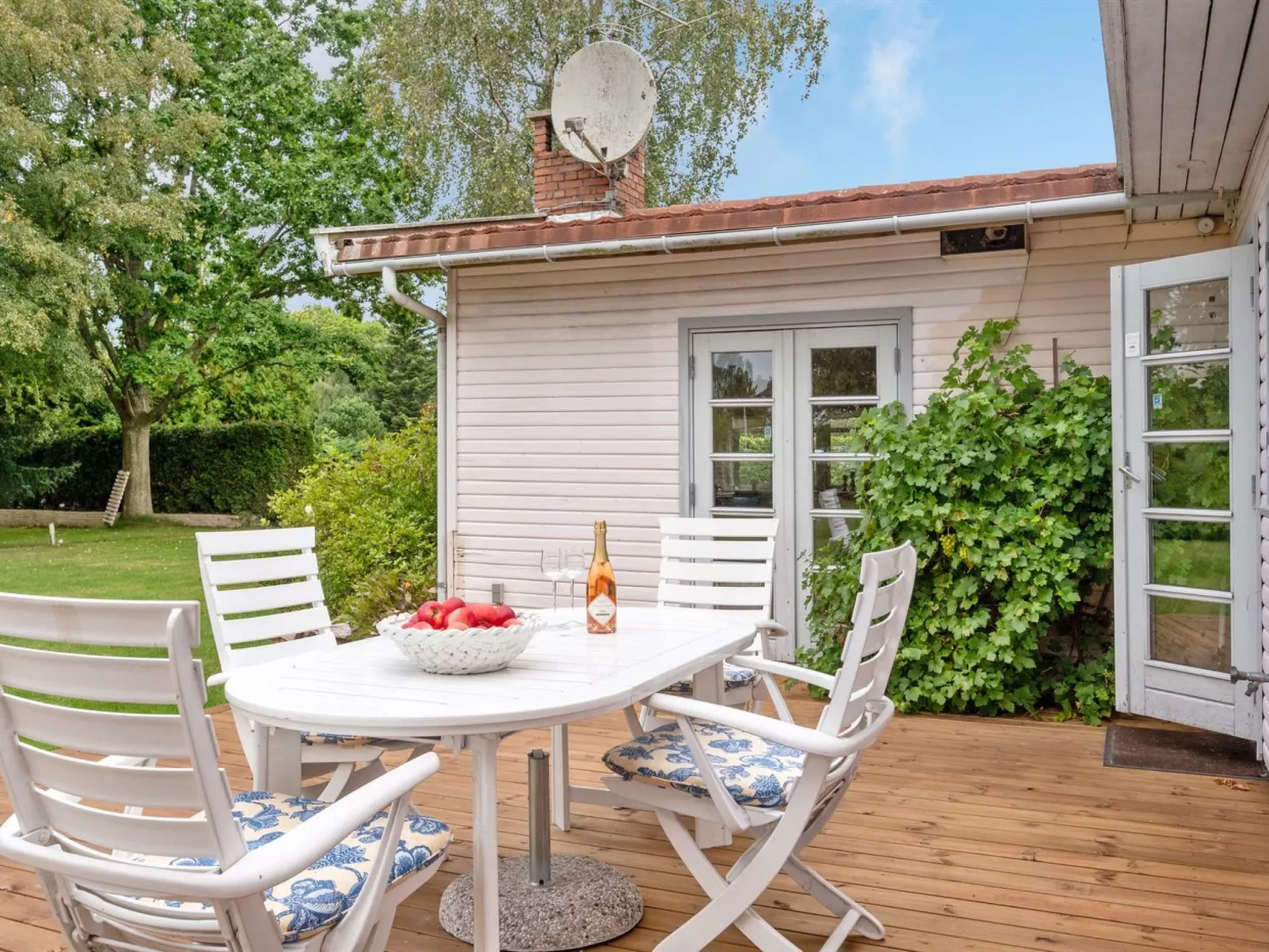"Åsemarie" - 600m from the sea-Buiten