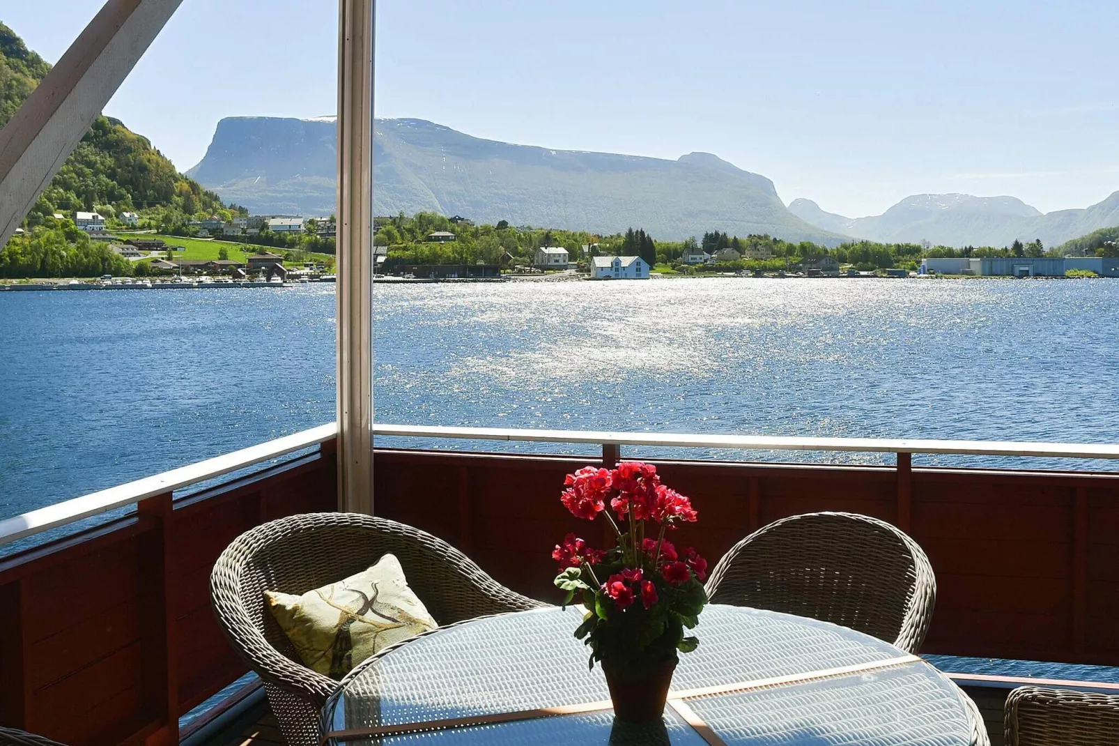 8 persoons vakantie huis in MIDSUND