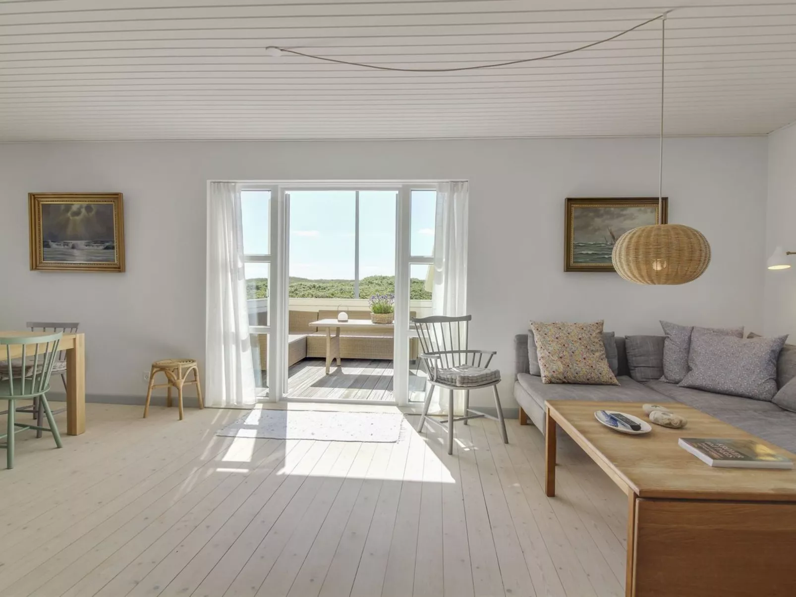 "Elka" - 100m from the sea-Binnen