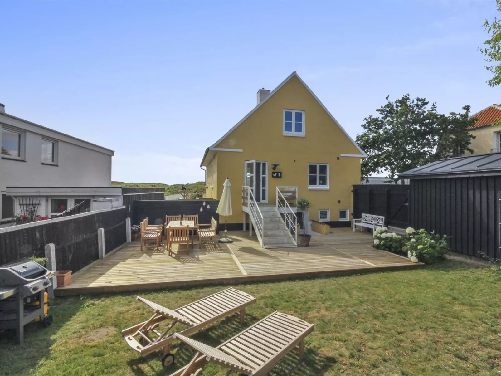 "Elka" - 100m from the sea-Binnen