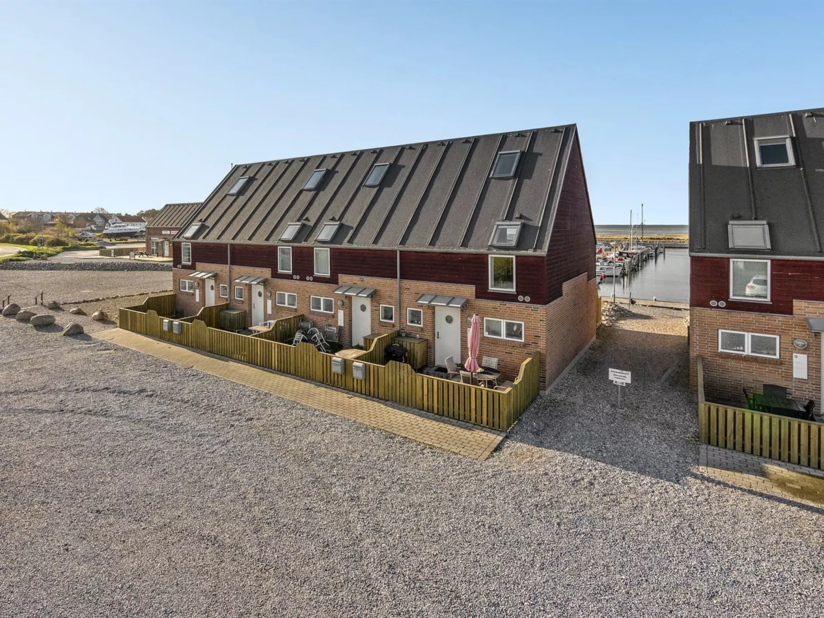 "Catalin" - 10m from the sea-Buiten
