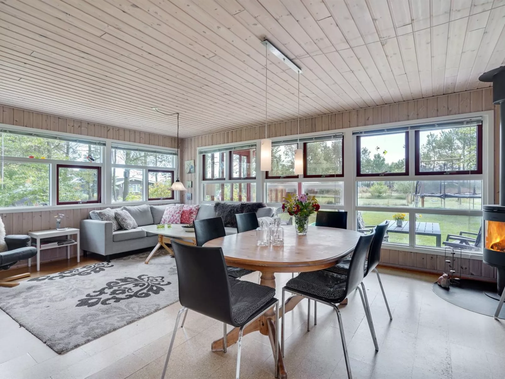 "Jarne" - 300m from the sea-Binnen