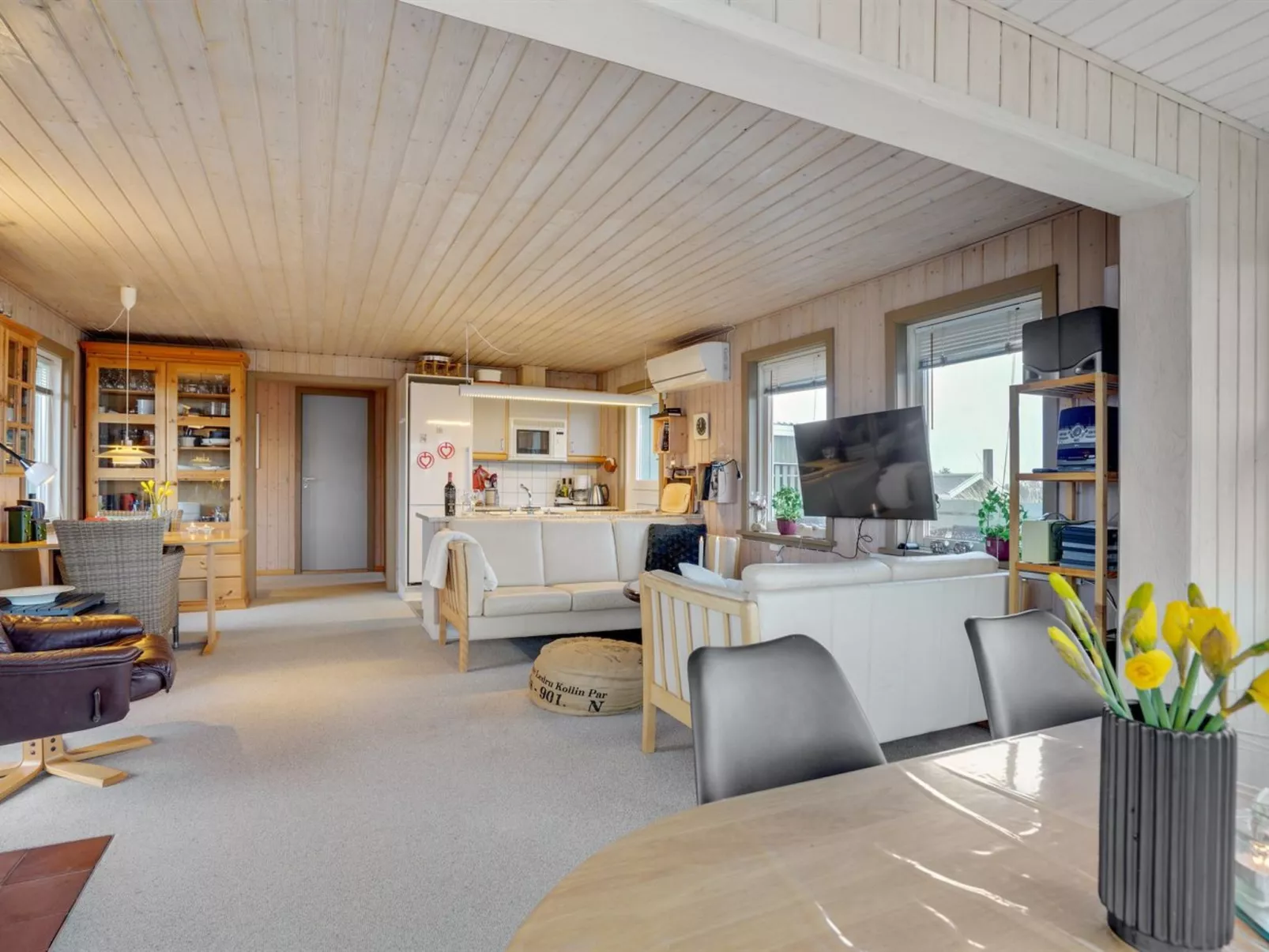 "Melanija" - 300m from the sea-Binnen