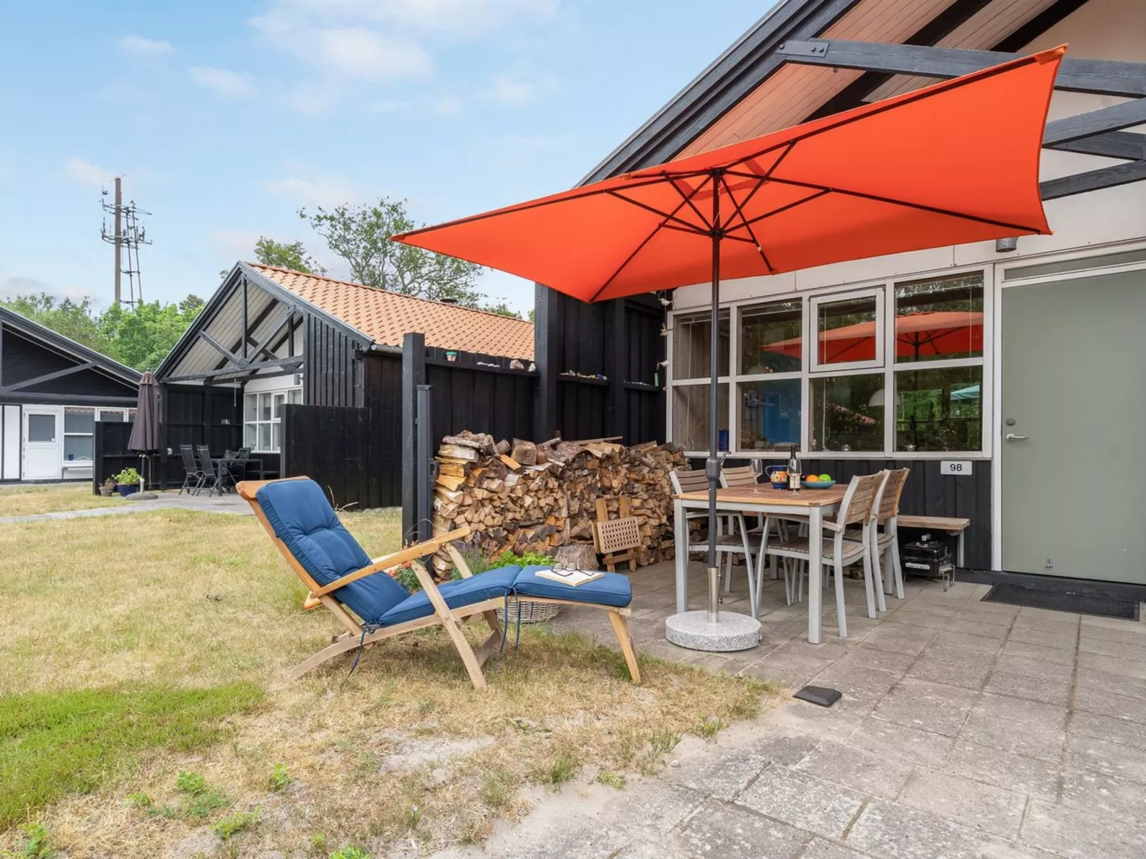 "Robert" - 250m from the sea-Binnen