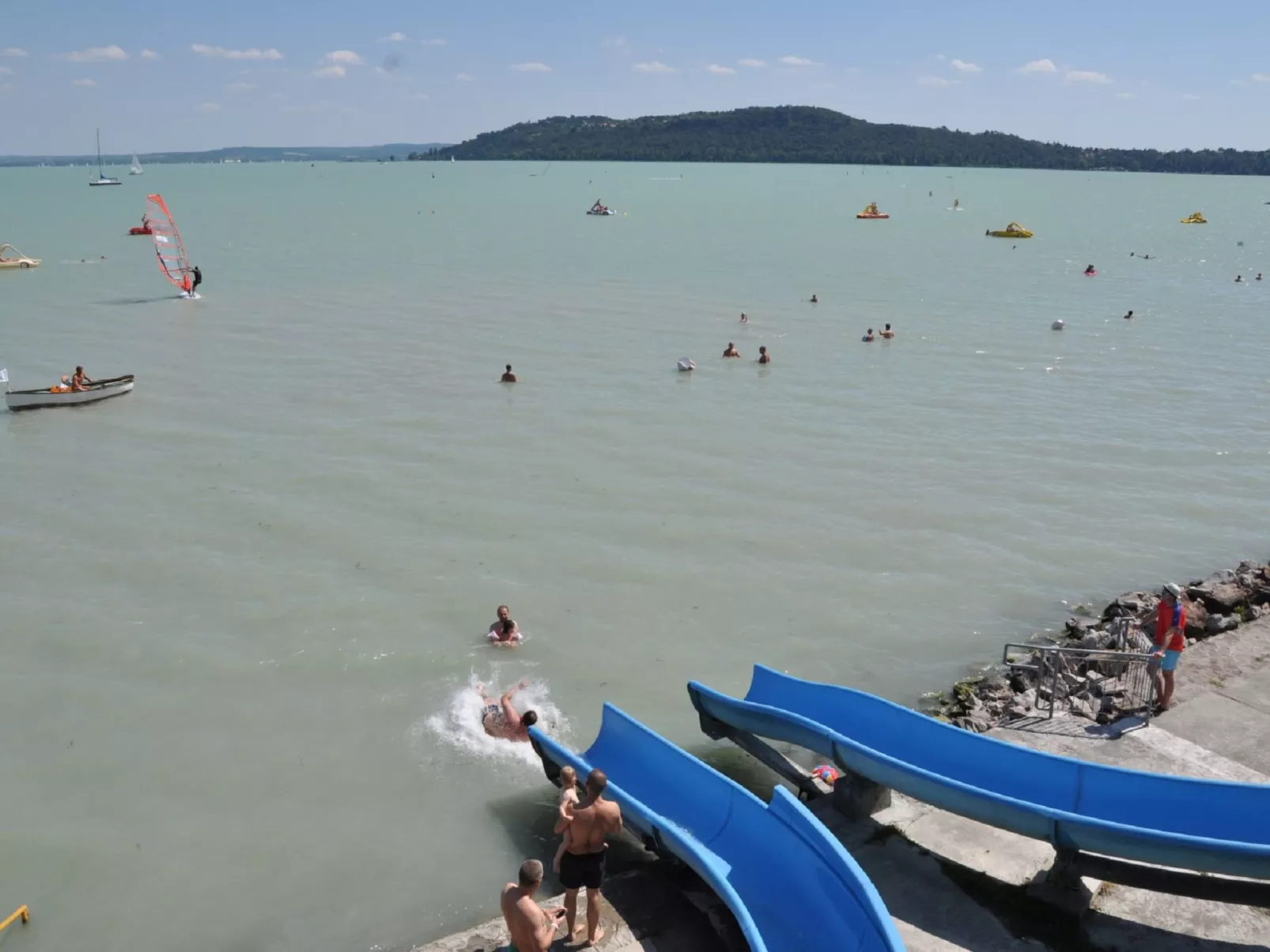 Balatontourist Füred-Buiten