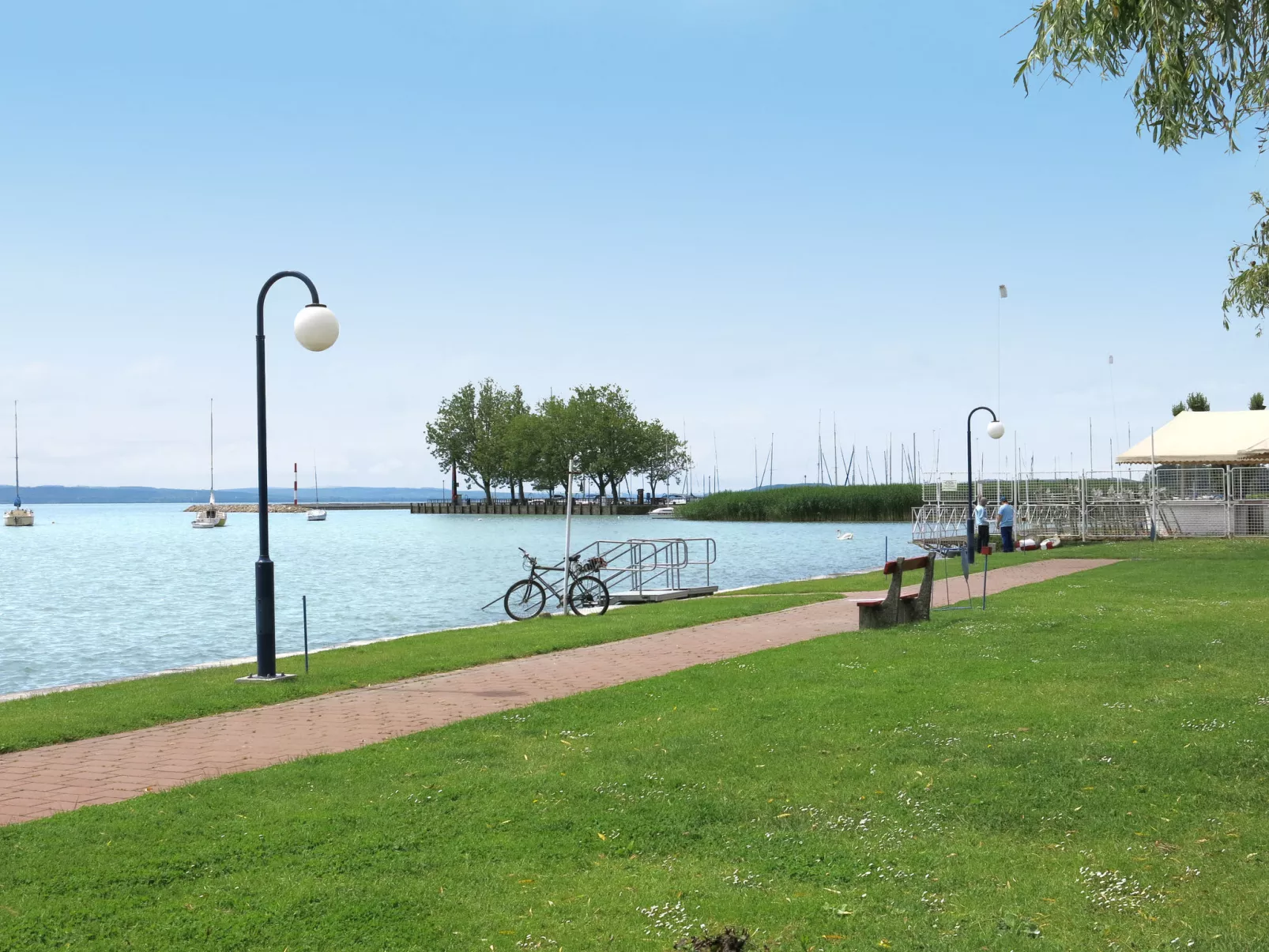 Balatontourist Füred-Omgeving